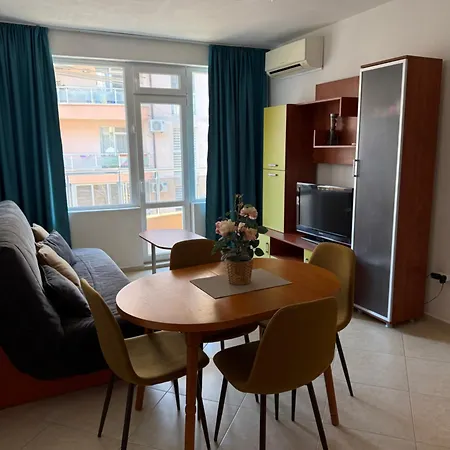 Viktoriya Apartment *