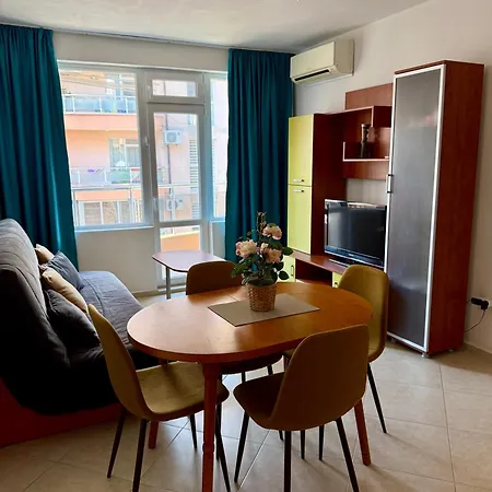 Viktoriya Apartment Pomorie